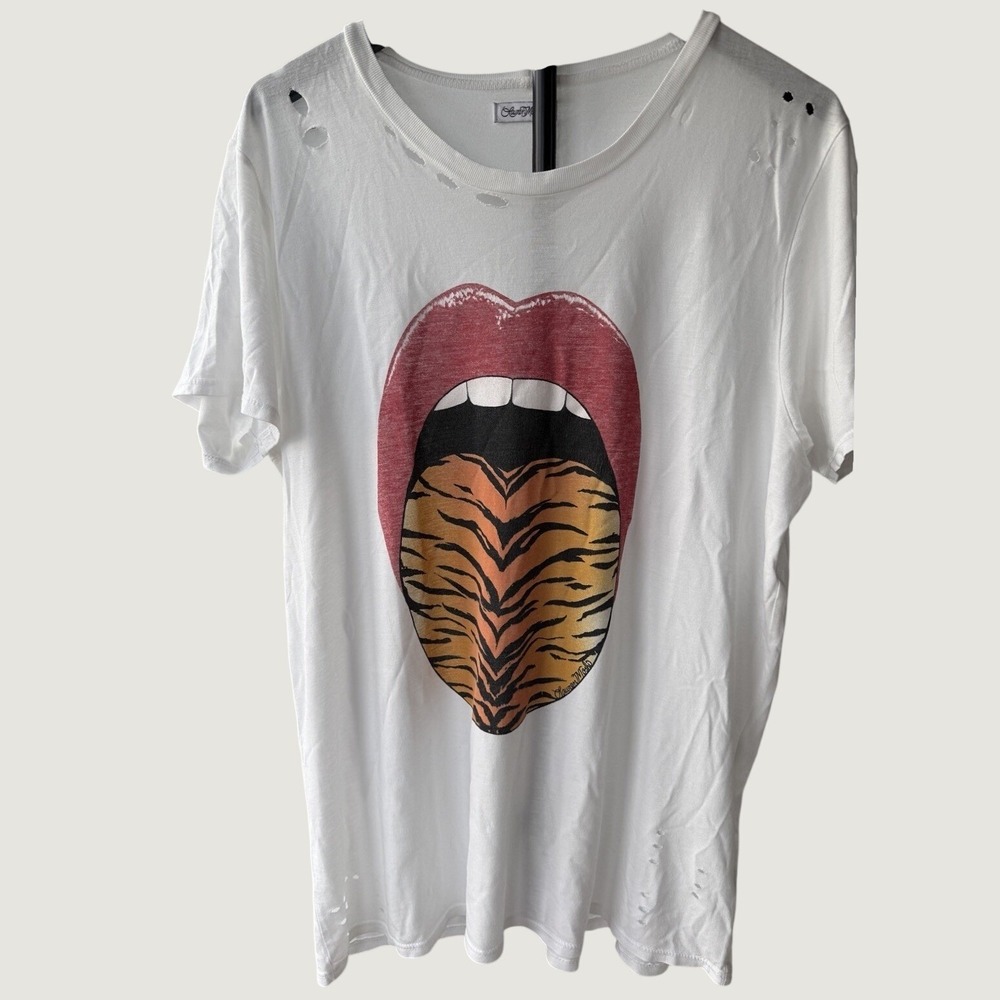 Lauren Moshi Women's Tiger Lips Graphic Tee Distressed Oversized White Size M